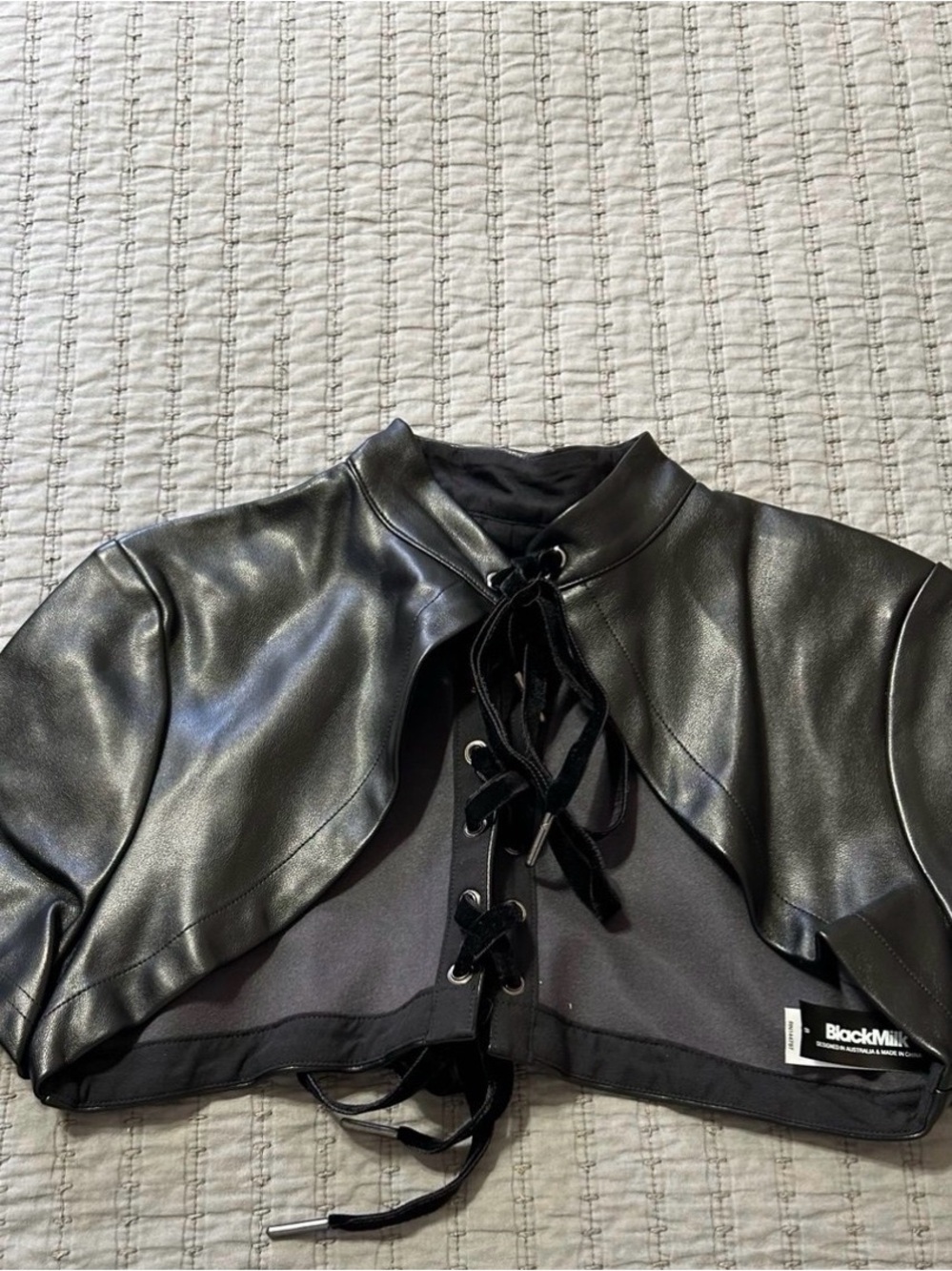 Blackmilk Wielder Of Magic Bolero - Picture 2 of 5